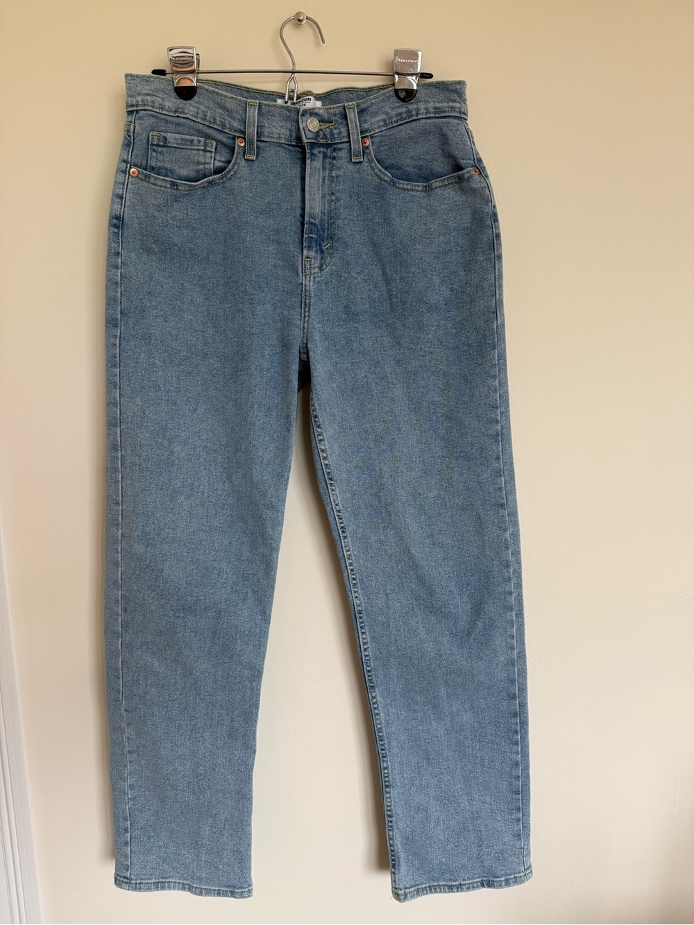 Denizen from Levi's Women's Loose Straight Leg Jeans — Classic Light Blue Denim
